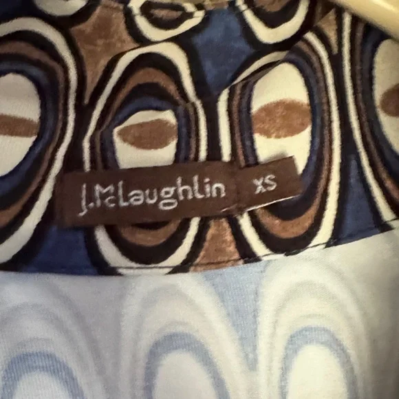 J. McLaughlin Navy and Camel 3/4  Sleeve Dress with pockets and mock neck - Picture 2 of 8